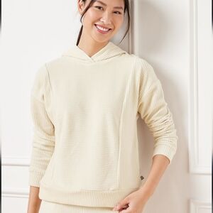 TALBOT SKY LOUNGE VELOUR HOODIE SIZE P NWT